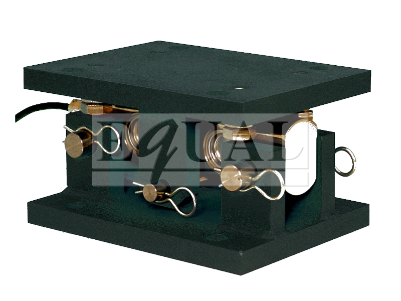 Load cell assembly for tank and vessel weighing